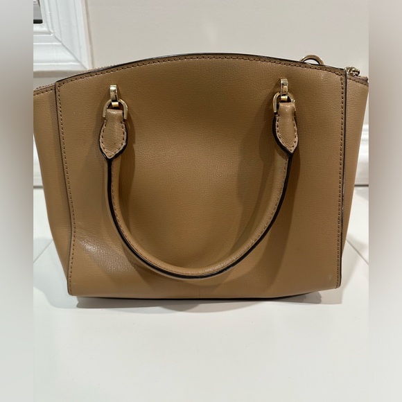 Michael Kors Tan Ellis satchel with crossbody chain - Picture 3 of 9